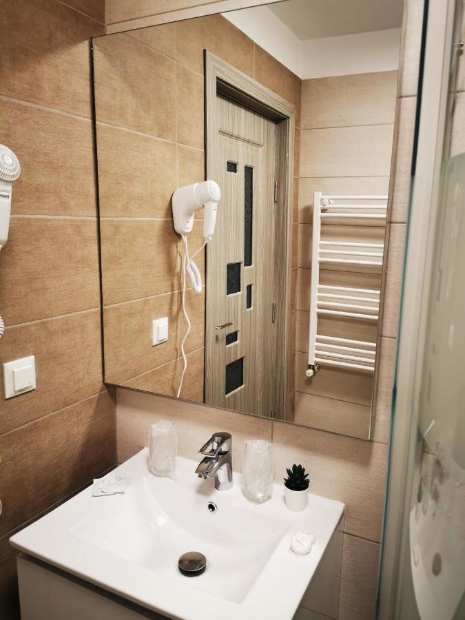 Doftana Apartaments Teşila المظهر الخارجي الصورة