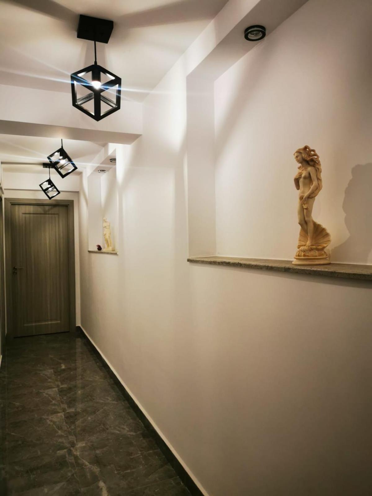 Doftana Apartaments Teşila الغرفة الصورة